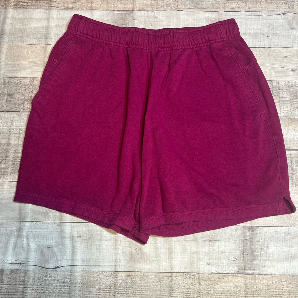 Nike Yoga Sz M Men's Dynamic Berry  Athletic Shorts 0267